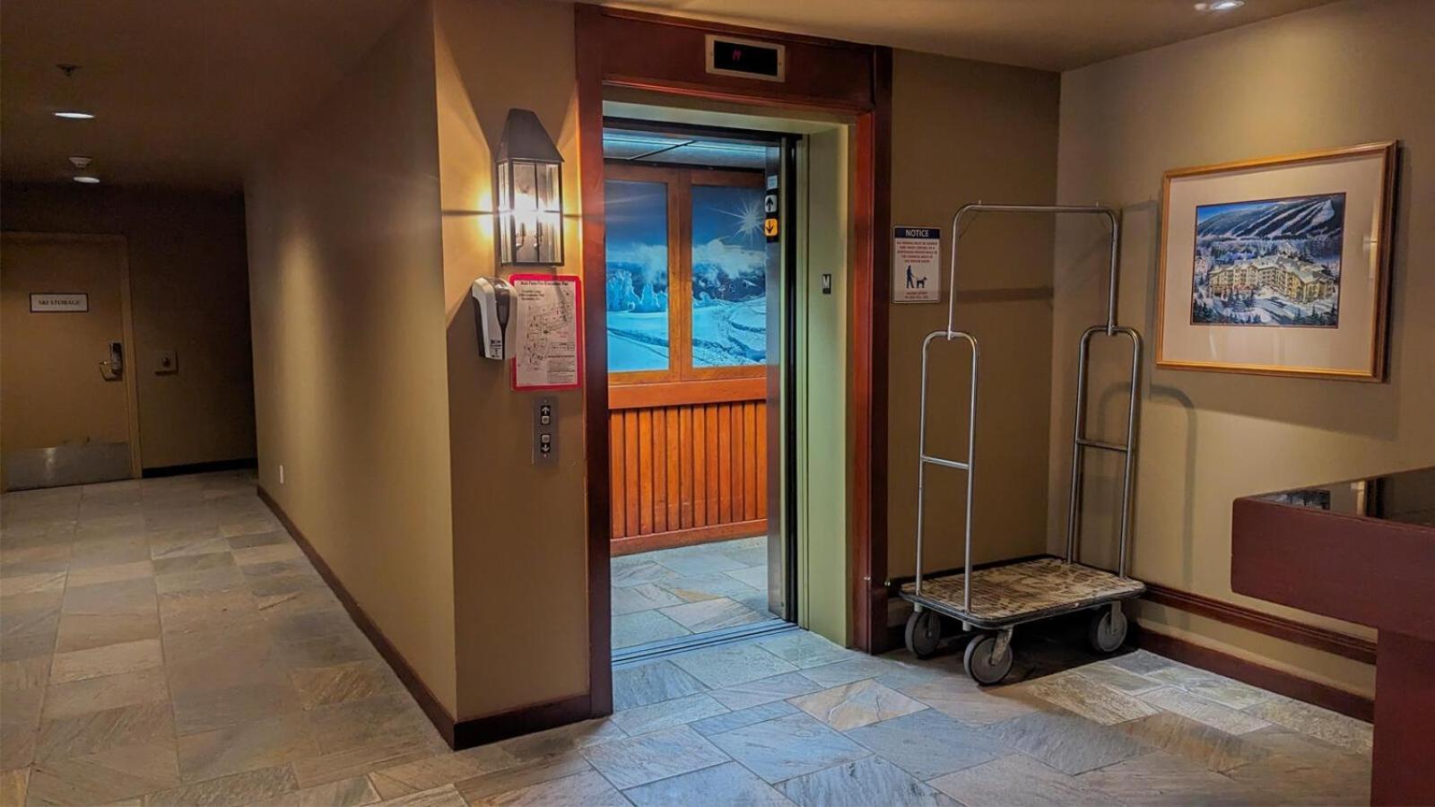 Holiday Home Sun Peaks Bagian luar foto