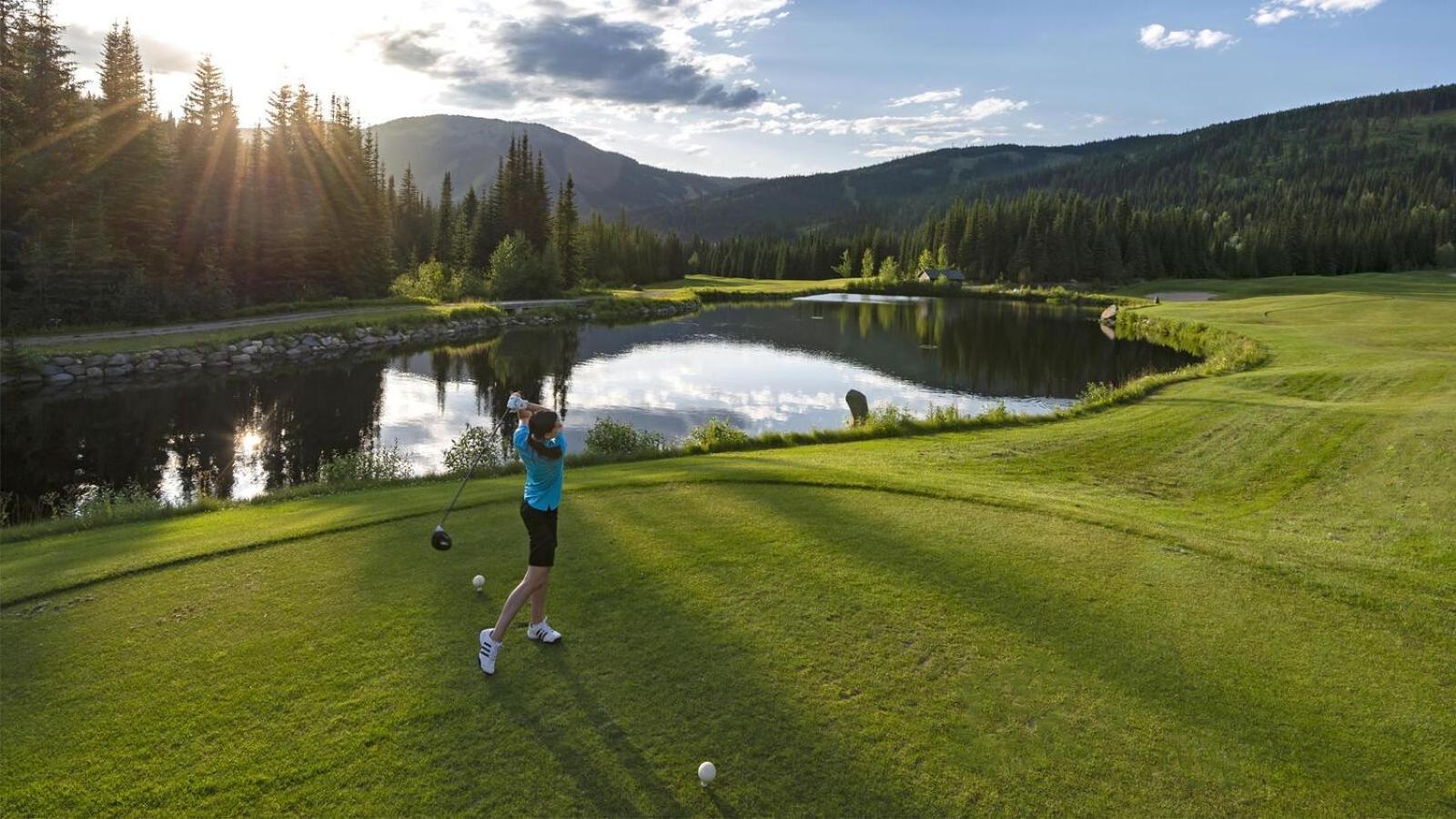 Holiday Home Sun Peaks Bagian luar foto